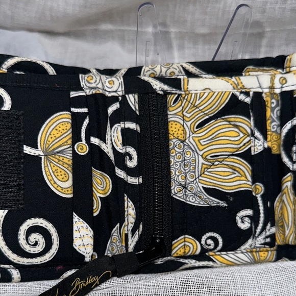 Vera Bradley Yellow Bird Pattern Small Euro Tri Fold Wallet Designer EUC Velcro - Picture 7 of 14
